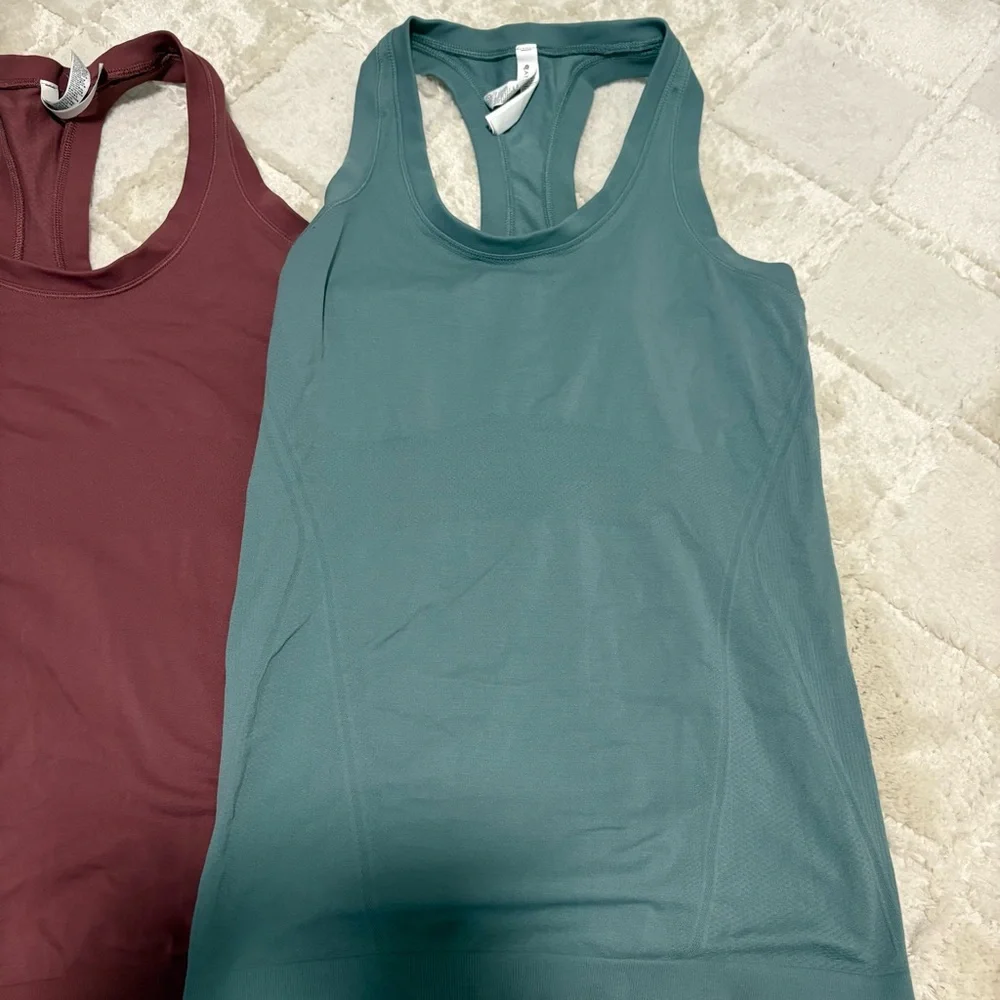 Athleta Momentum Seamless Tank Bundle Set S/M - Picture 3 of 5